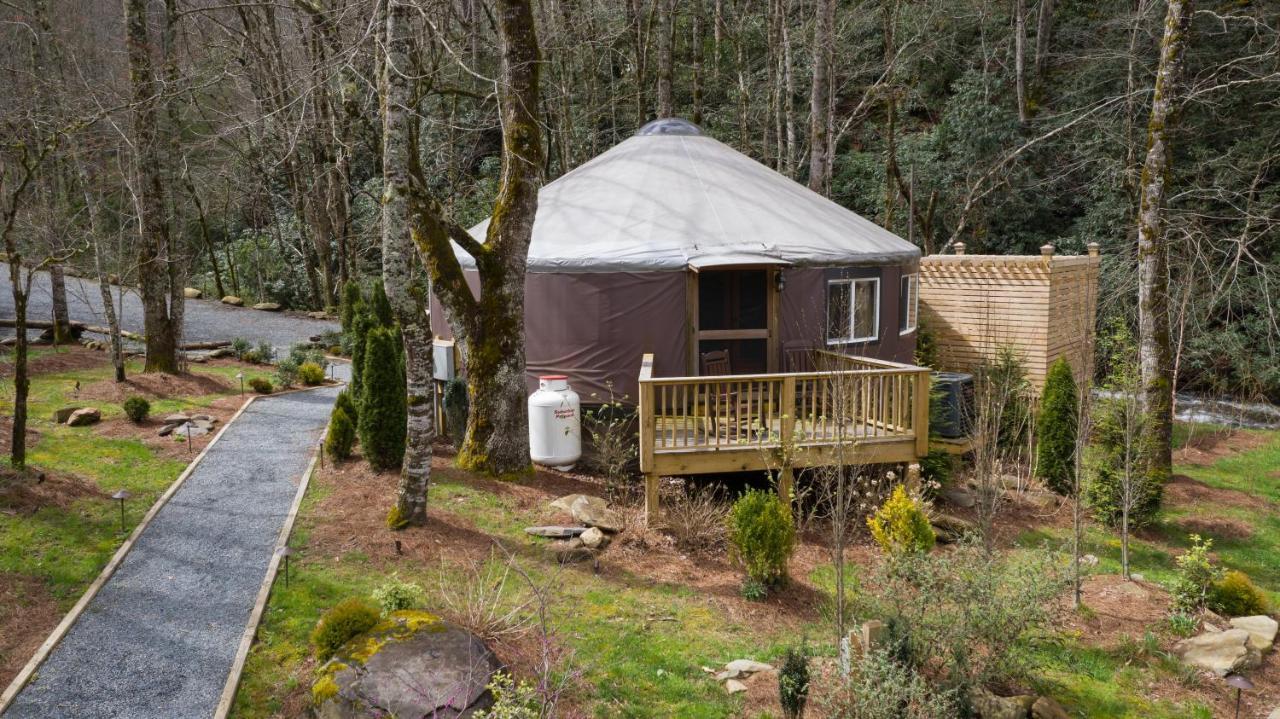 Topton Tranquil Haven Luxy Yurt - Creekside Glamping With Private Hot Tubヴィラ エクステリア 写真